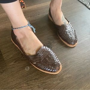 NWT Handmade Mexican Huaraches Leather Sandals dark brown